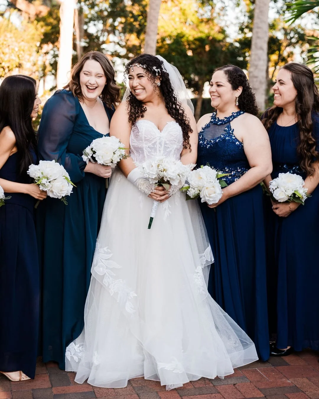 There&rsquo;s nothing like a bridal party that truly makes your day feel&hellip;well, like a party.

From the very beginning, it was clear that Amanda and Cameron were surrounded by love. The day was a celebration from start to finish, filled with la