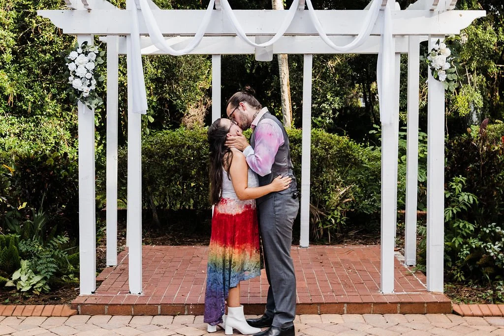 Cali &amp; Allen’s vibrant micro wedding at The Garden Villa in Winter Park, FL