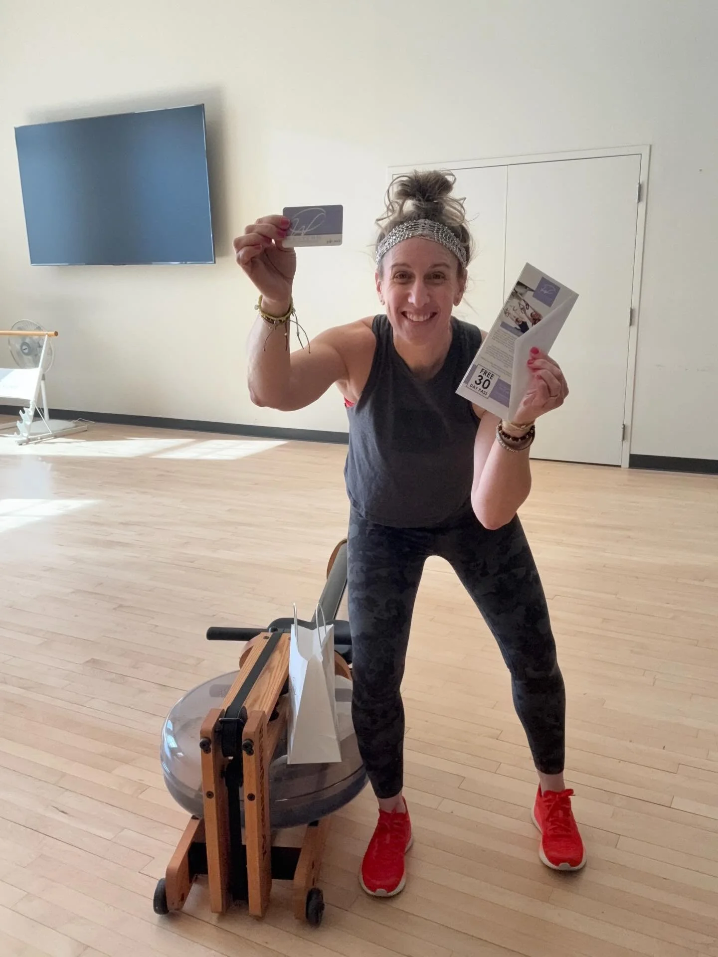 FebROWrary week 3 winners 🚣🏼 🌊 

🥘 Meal Prep by @poshnoshkitchen Kelly @keansc79 

💰Western Gift Card Rock @rockwery 

🤝 Western 30 day membership to give to a friend or family members + free smoothie @refuel_wrfc 

Congratulations everyone!

W