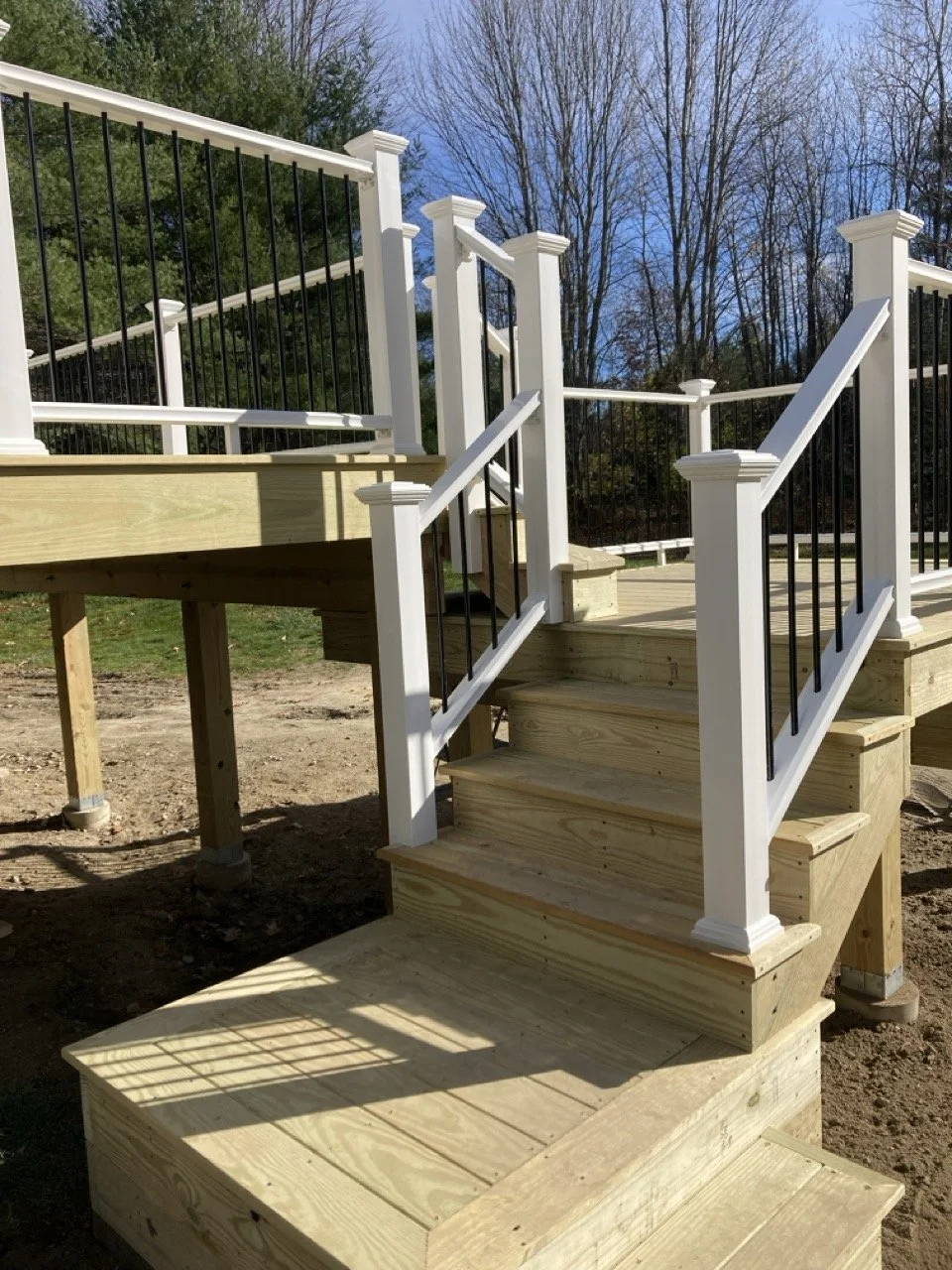 Deck build in Falmouth, ME by Foss & Company