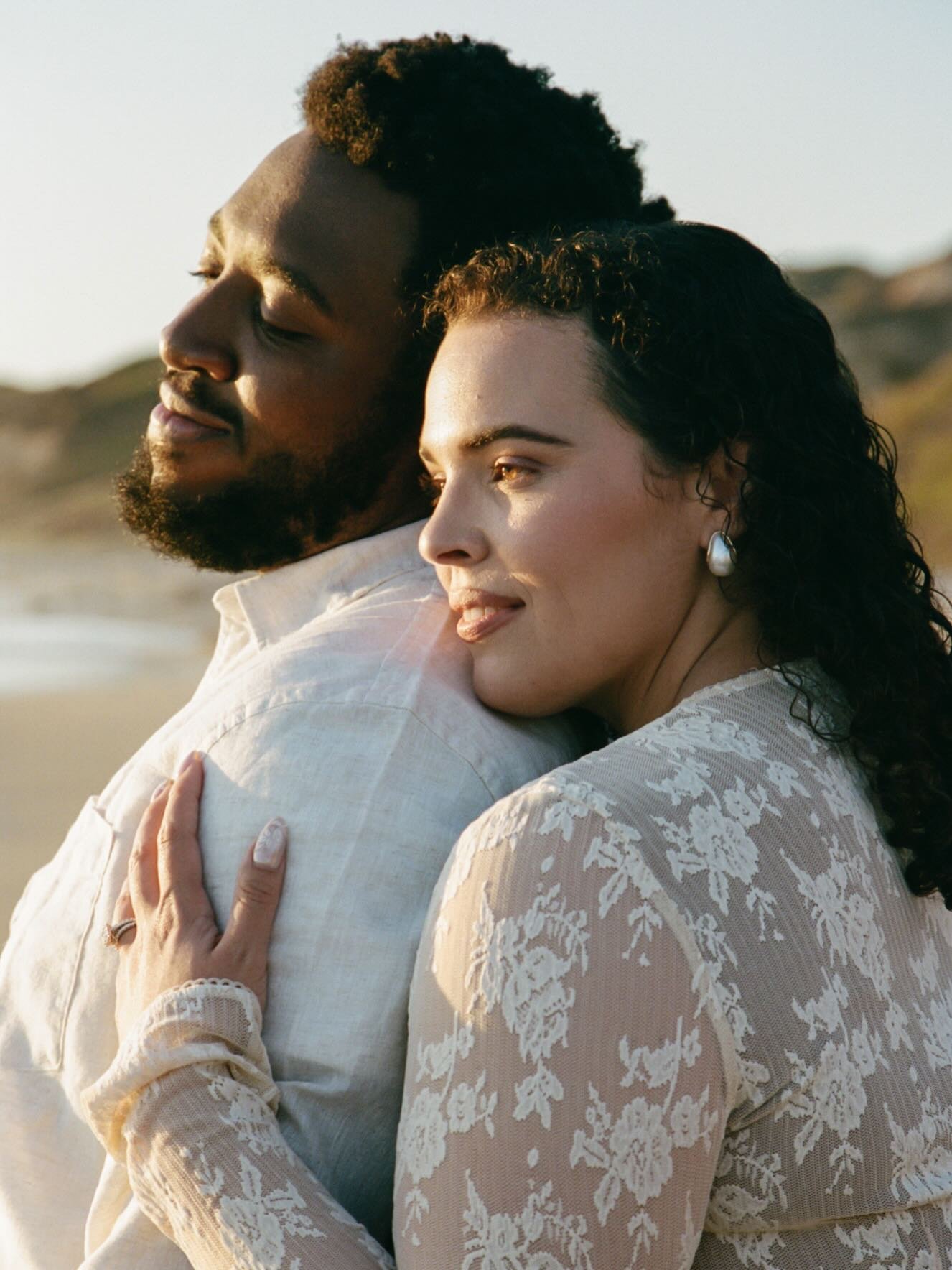 A golden hour honeymoon session in Newport Beach with V+T captured on digital and a bit of film &mdash; Take this as your sign to document more than just your wedding day 🤍

Newport Beach Engagement Photos | Orange County Engagement Photos | Souther