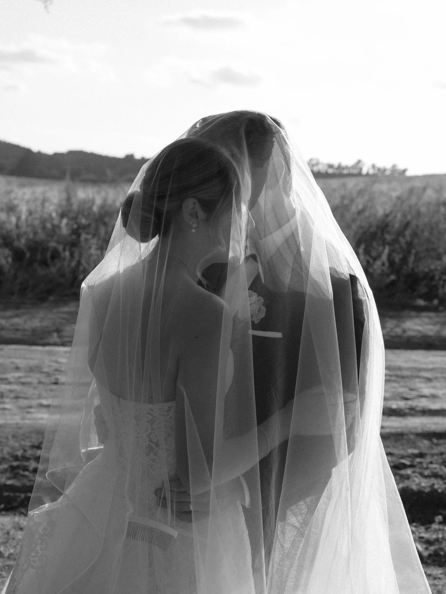 Portraits at Golden Hour 🤍

after the I do&rsquo;s,

&amp; the cocktail hour hellos

amidst the dinner &amp; the party

when the sun is setting &amp; the light is soft 

sneak off, just the two of you, for quiet moments together as newlyweds, with y