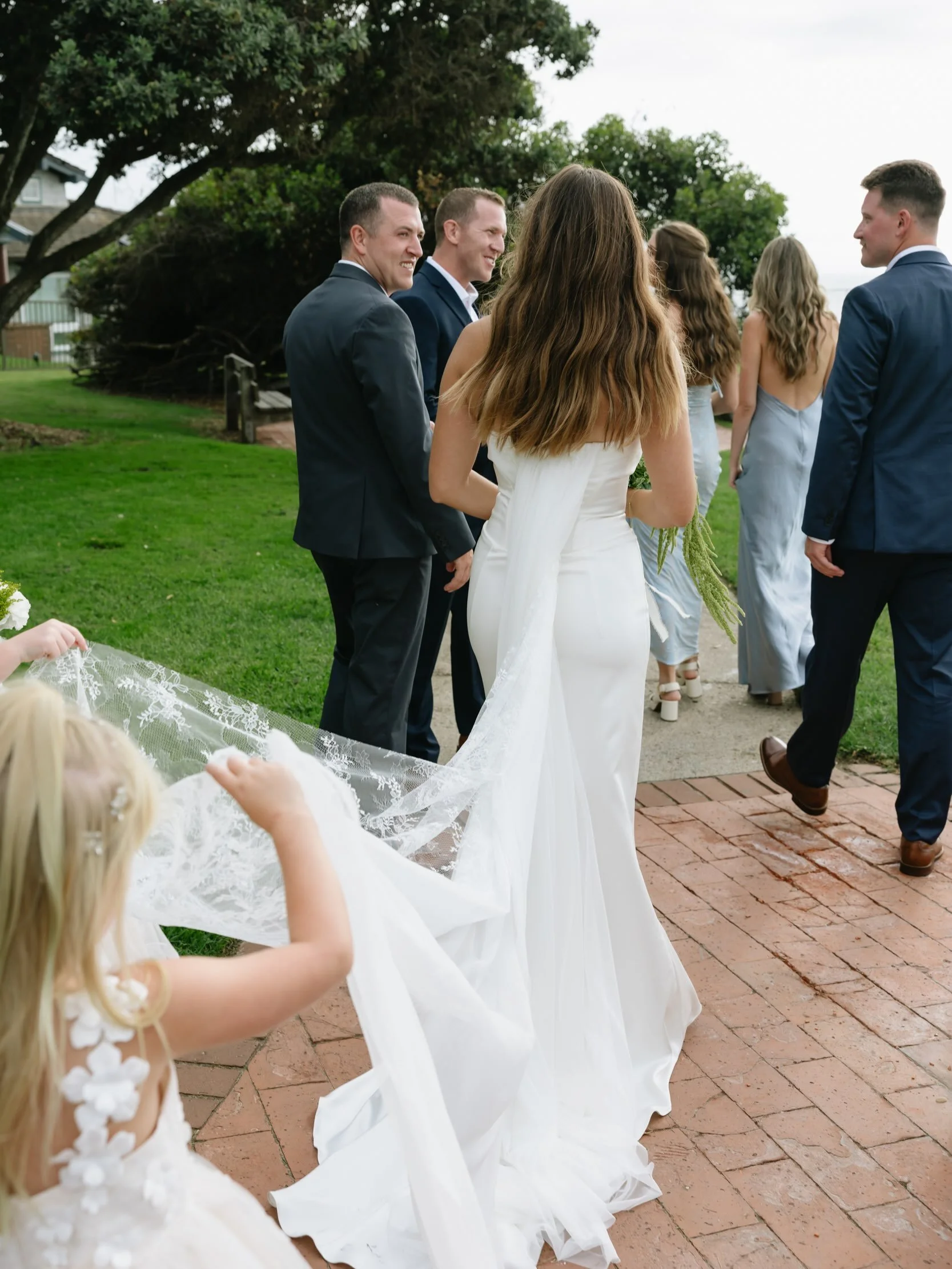 Dreaming of last September in San Diego 💘 

Some weddings stay with you long after the day is over &amp; F+J&rsquo;s day is definitely one of them. What mattered most to them was being surrounded by their closest people &mdash; &amp; a good sunset, 