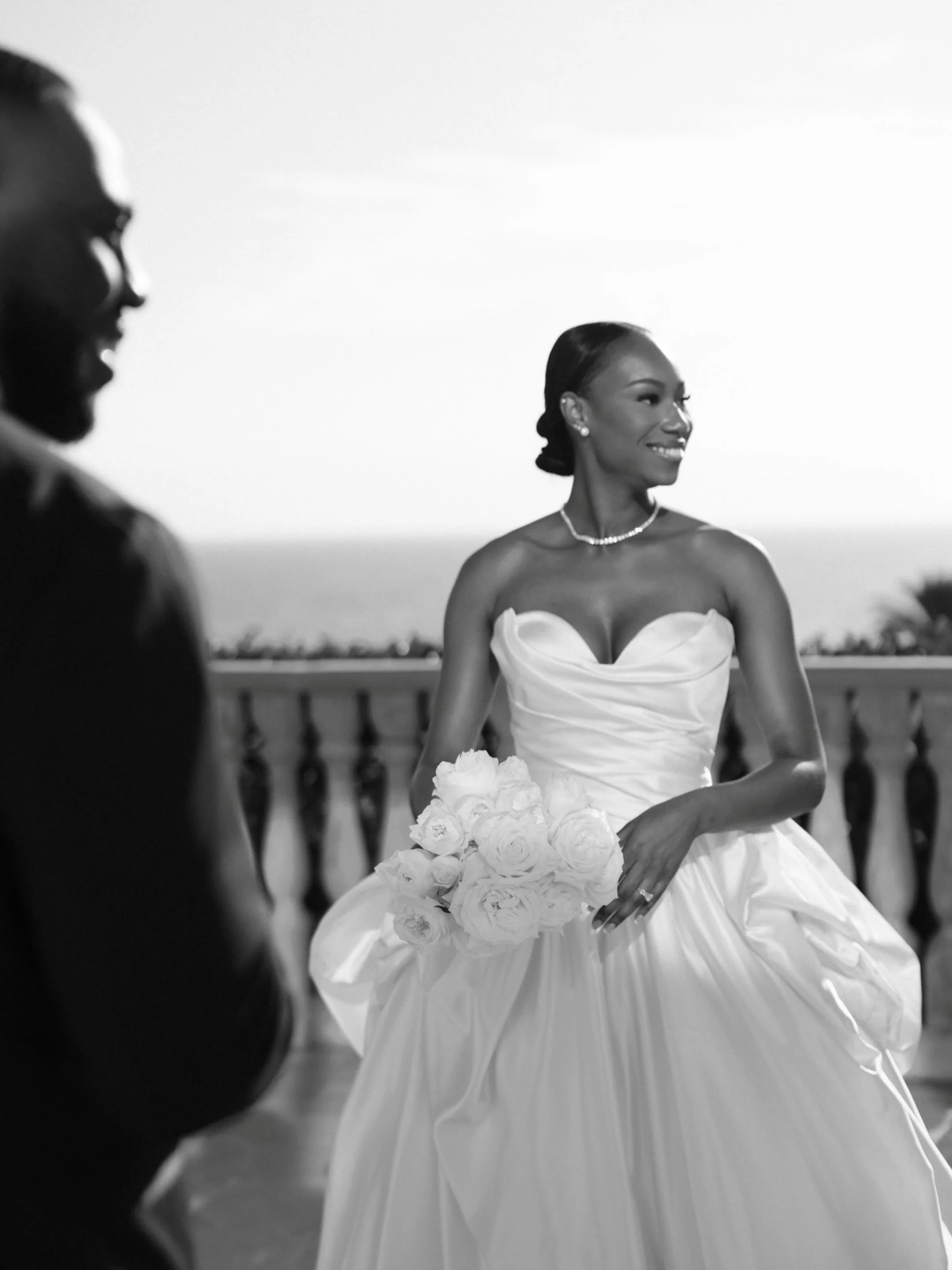 Lauryn + Chinedu | Bel Air Bay Club

a day filled with joy &amp; a vision of beauty&hellip;they crafted a day uniquely personal to them, bringing together their closest people to celebrate, dine &amp; dance&hellip; ending the night with an outfit cha