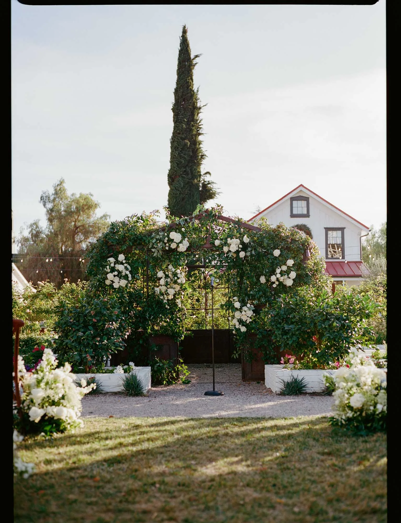 White and green wedding florals by Ojala Floral at a Santa Ynez Valley wedding