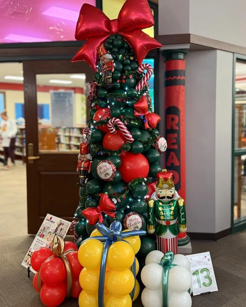✨🎄 So excited to share our Katie Lynn Co. tree for the West Plains Public Library&rsquo;s Christmas Gala Tree Contest! 🎄✨
It was such a joy to donate our time and creativity to help support a space that means so much to our community. Every vote he