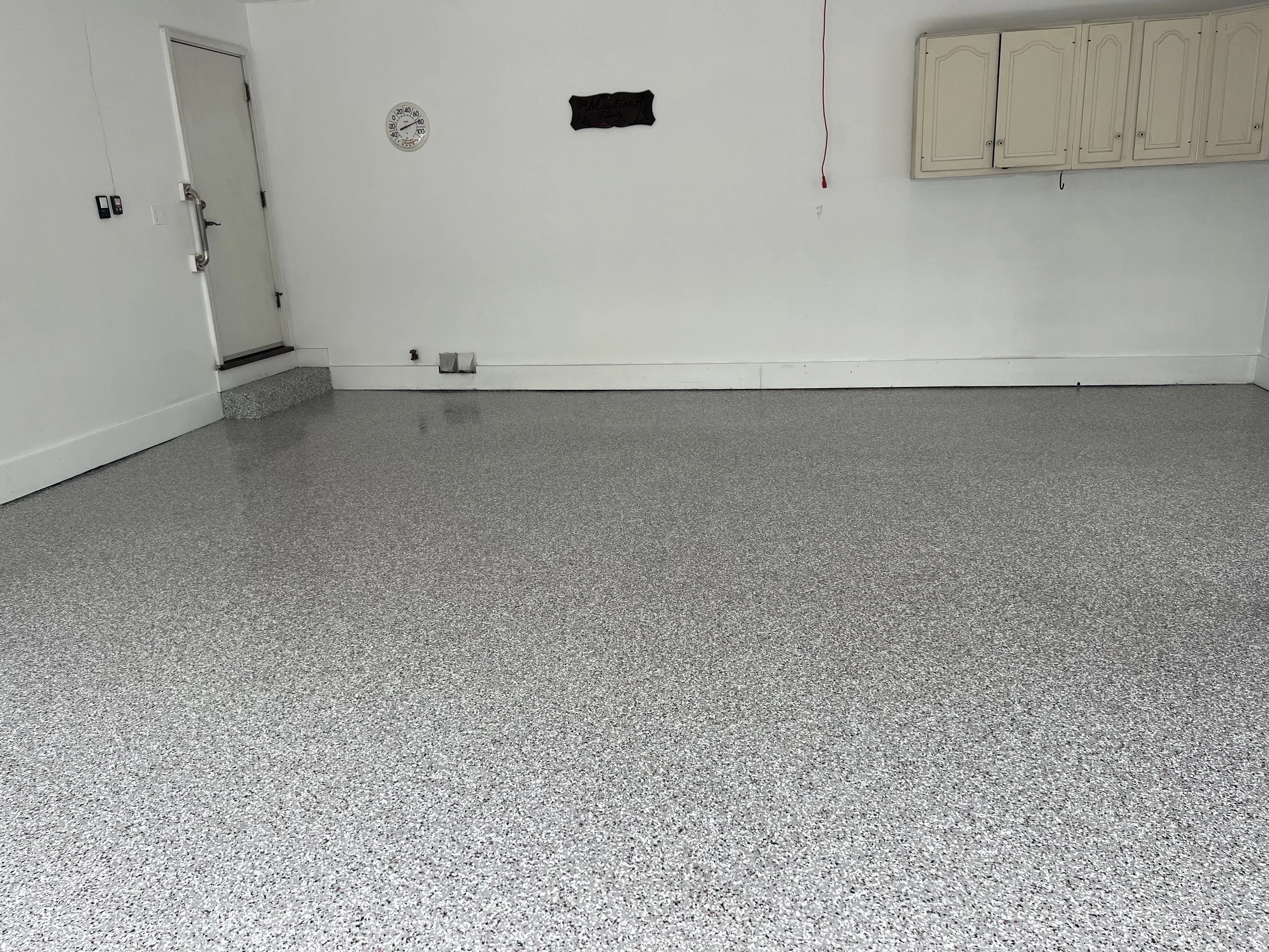 Epoxy Garage Floor Chip Floor Coating Decorative Residential Flooring