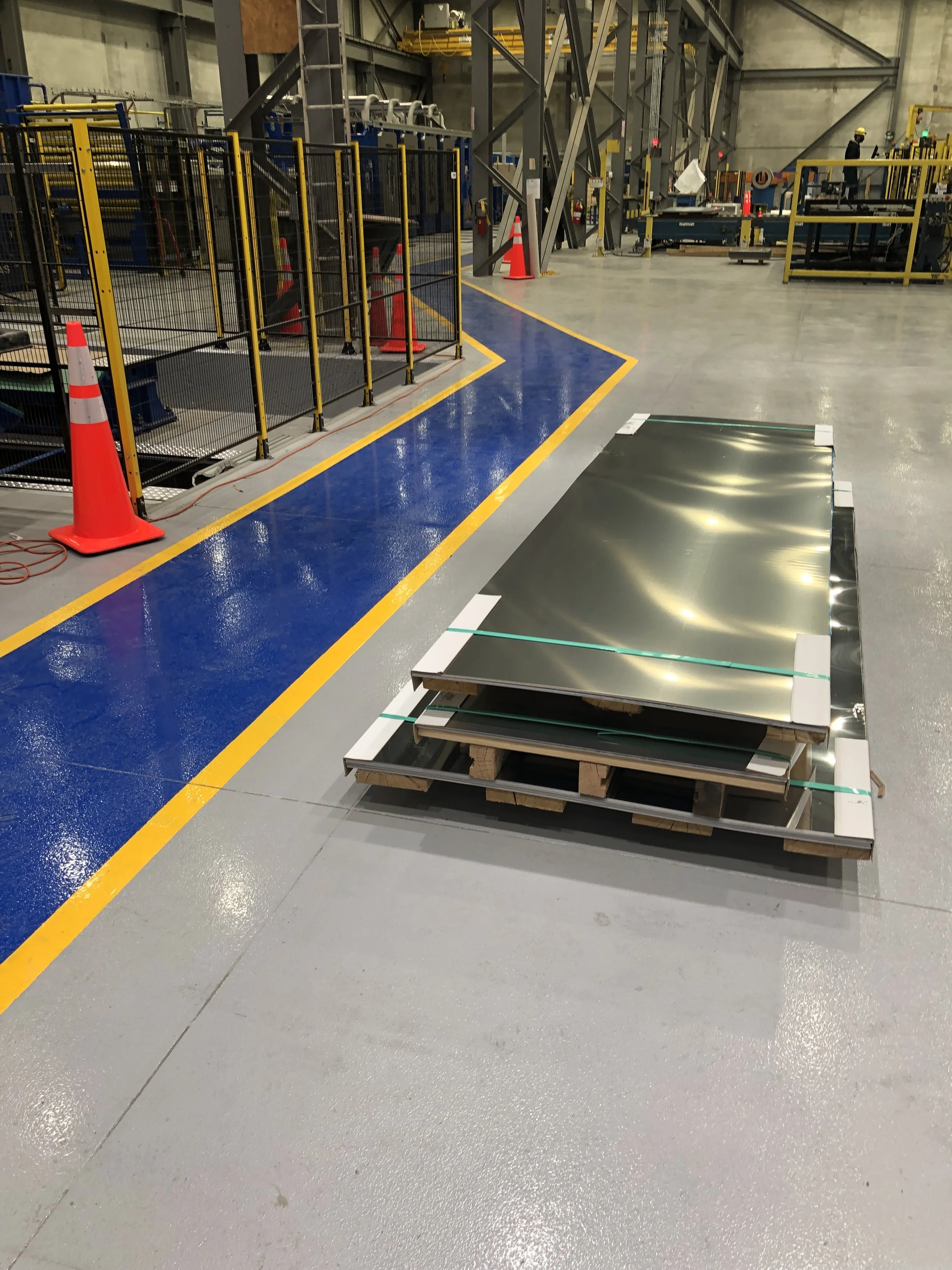 Heavy Industrial Manufacturing Epoxy Floor Coating 5S Safety Striping and Walkway