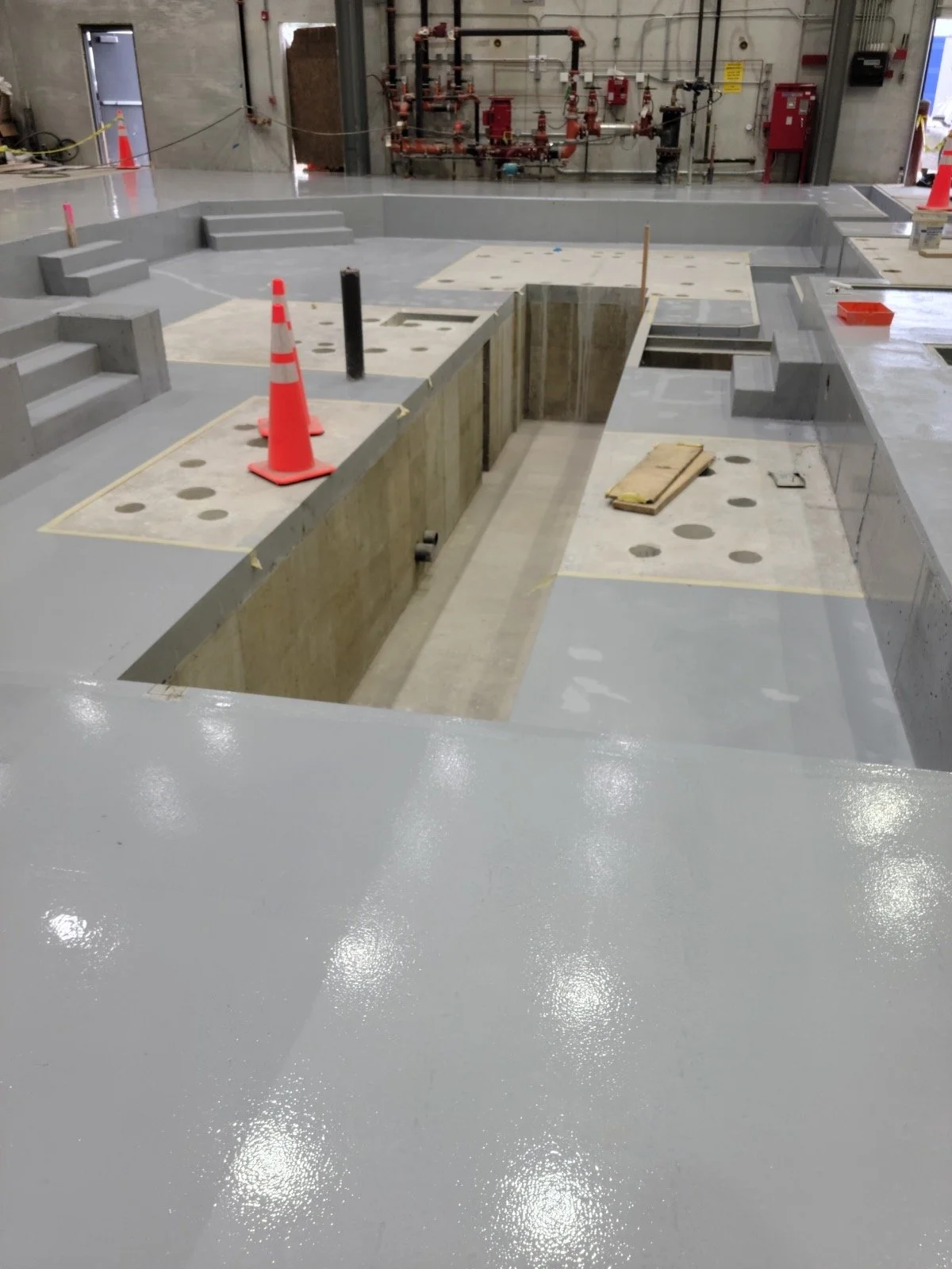 Heavy Industrial Manufacturing Epoxy Floor Pit Coating