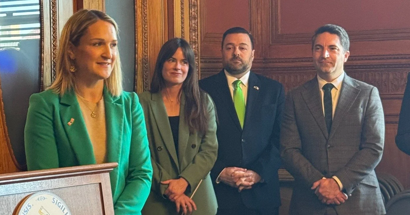 My St. Patrick's Day began with a meeting of the Massachusetts American Irish State Legislators Caucus, the Consul General of Ireland S&iacute;ghle FitzGerald, and @helenmcentee, Ireland's Minister for Foreign Affairs &amp; Trade,  Minister for Defen