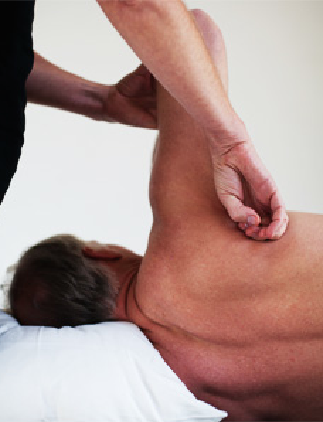 Arm clinic massage by MZ Therapy