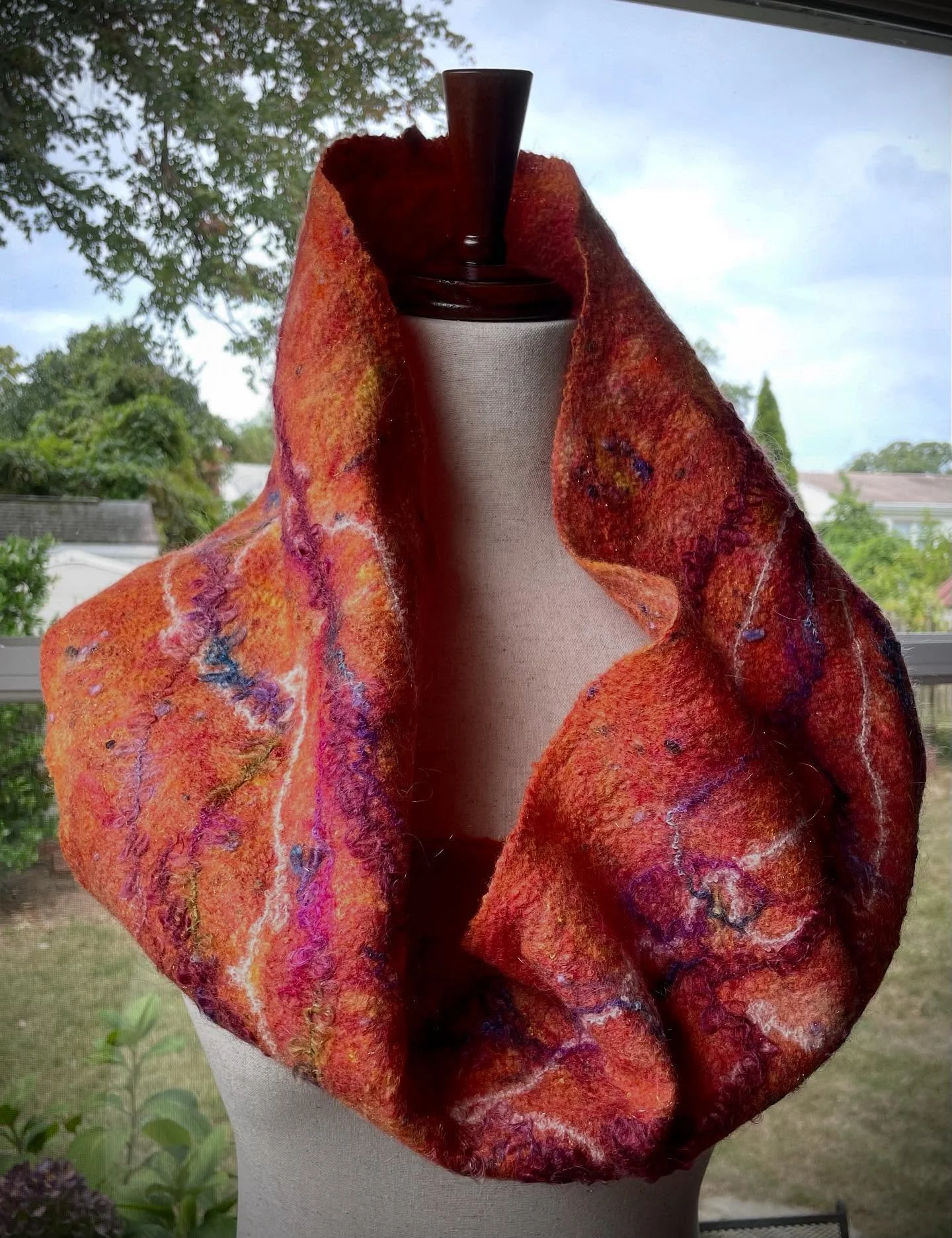 Autumnal infinity scarf ππ§£#wetfelting #feltart #wearableartwork #autumn