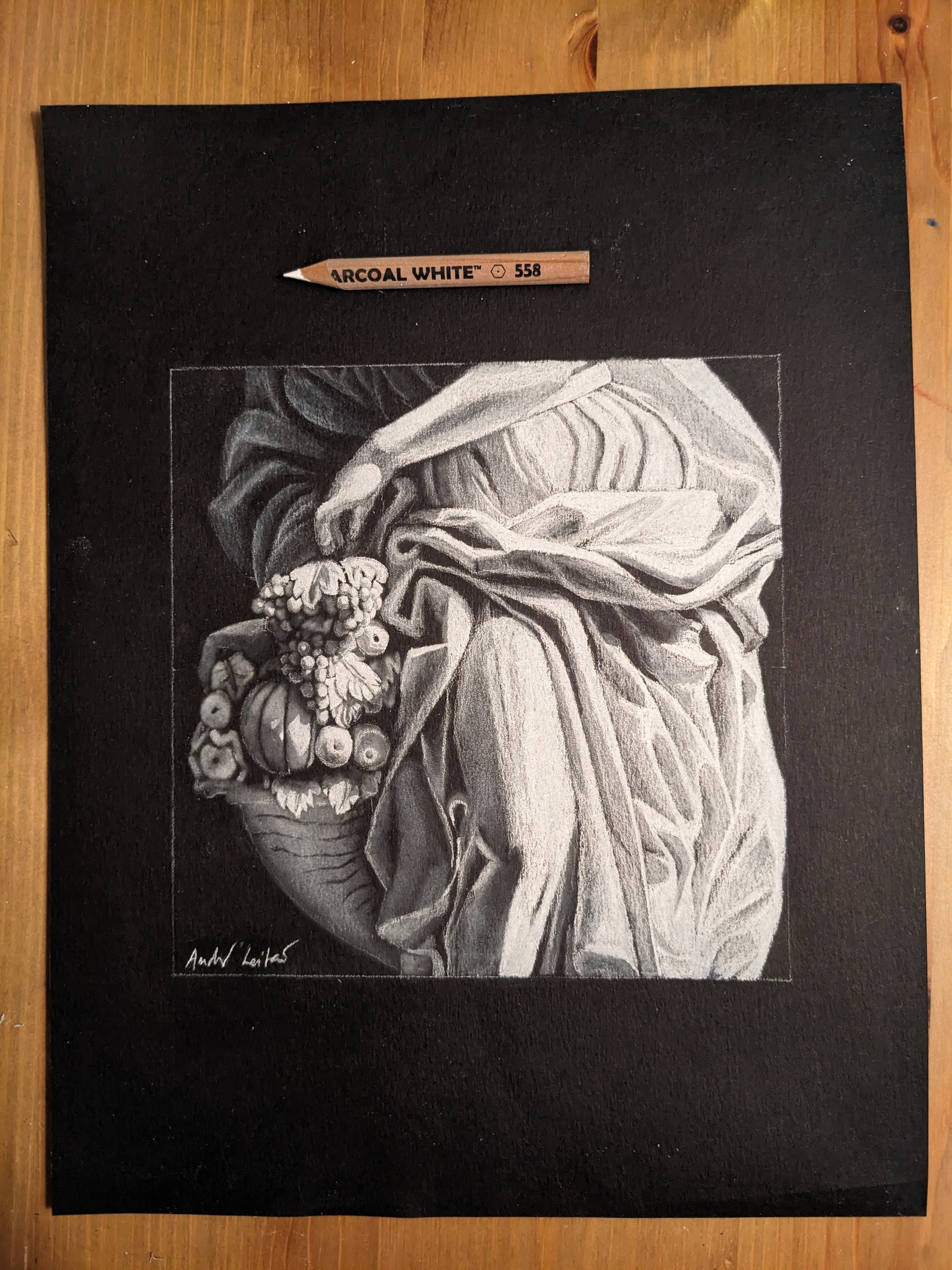 'White light'. An assignment on using white charcoal on black paper, using the Fontana di Trevi sculpture as template. White charcoal