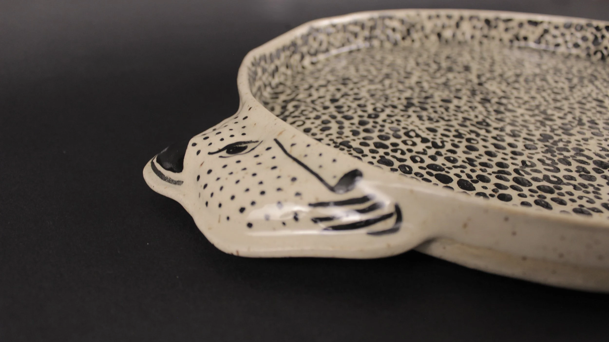 cream serving tray  6.JPG