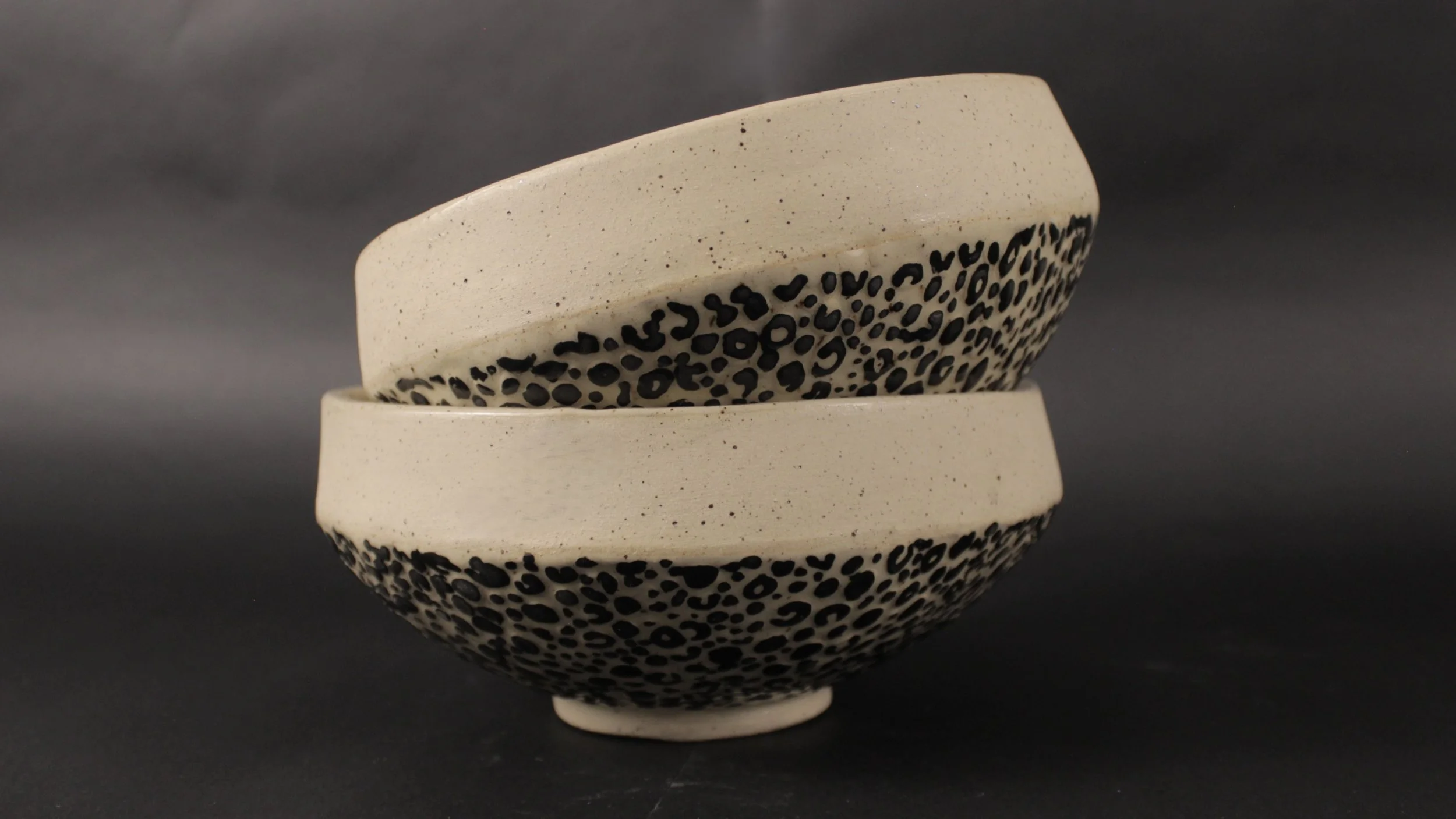 cream jaguar bowls 6.JPG