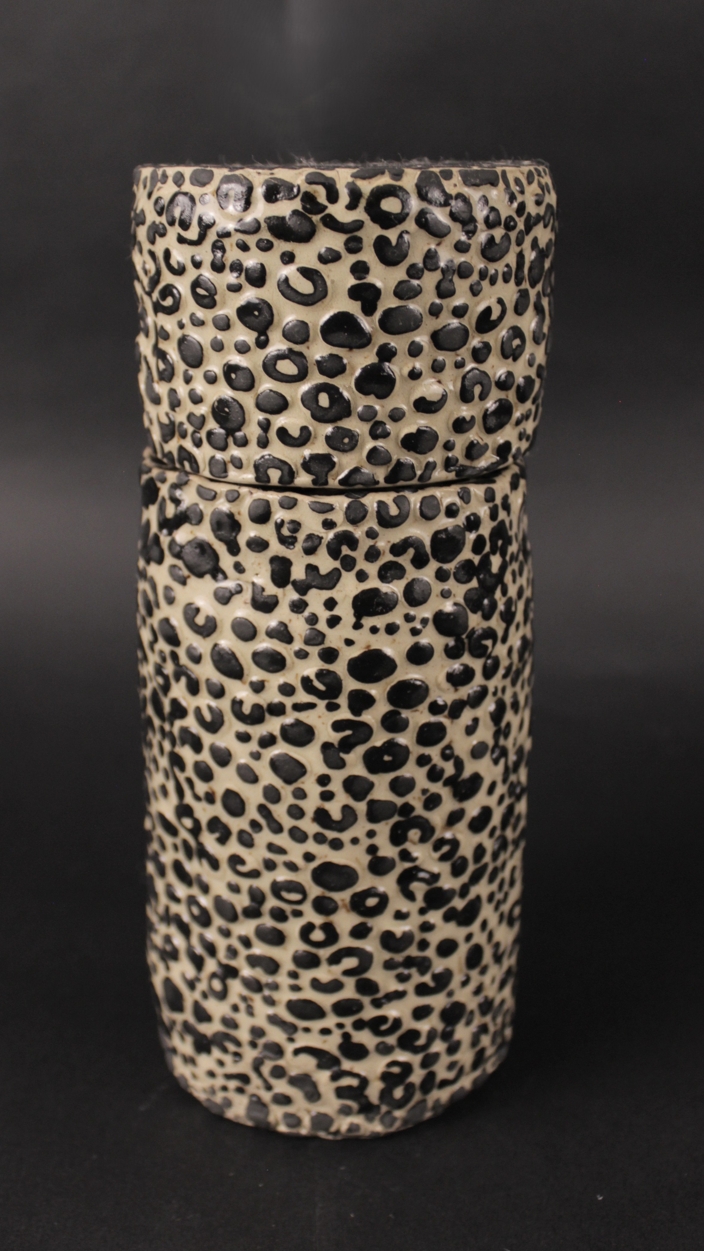 cream jaguar carafe 4.JPG