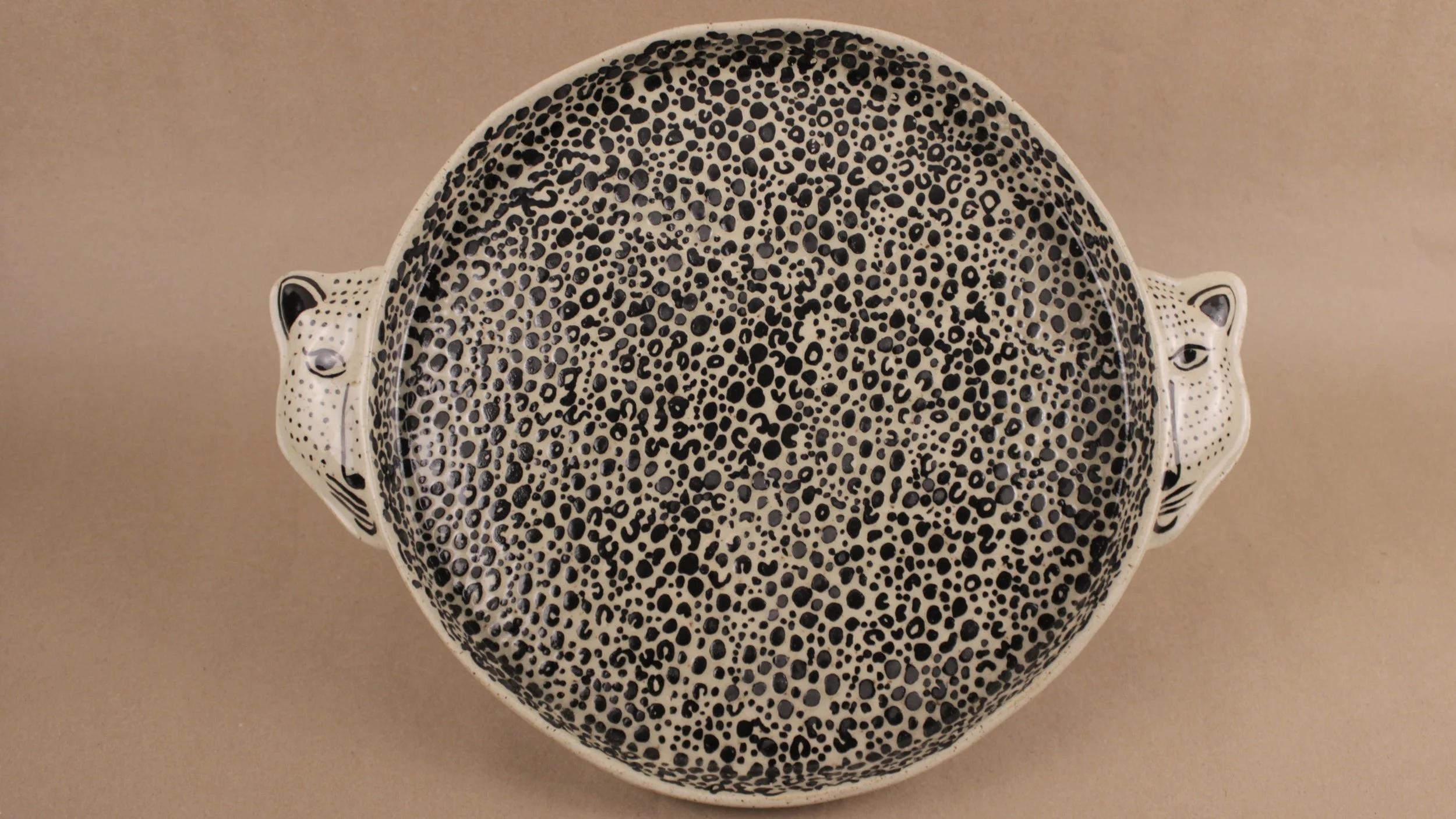 cream jaguar serving tray 3.JPG