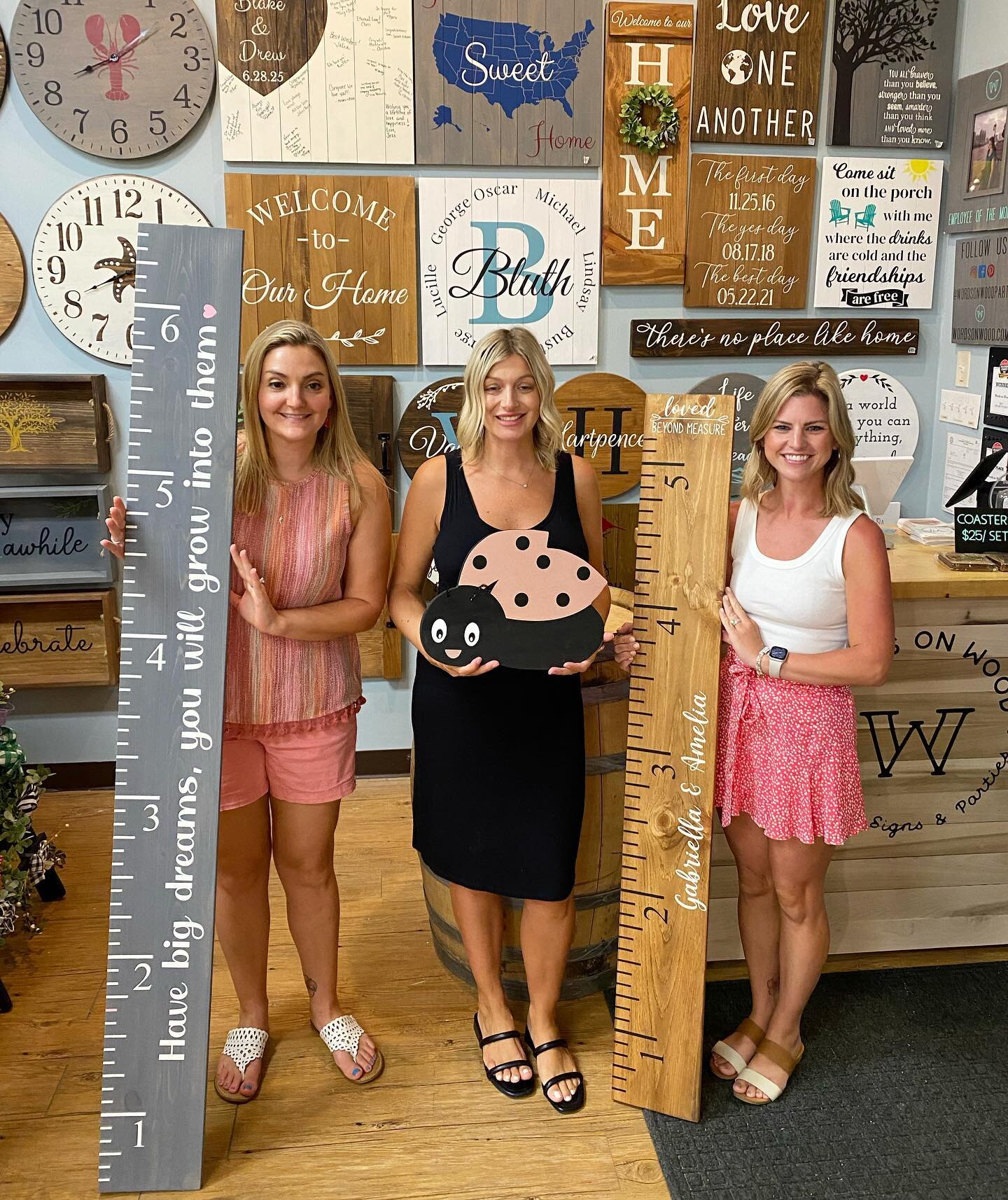 Words on Wood workshops make the perfect night out! Thank you all! ✨

Sign up for a workshop with your friends and order your project at wordsonwood.com 

-
-
#wordsonwood #wordsonwoodus #wordsonwoodparty #wordsonwoodct #wallingfordct #ctactivities #