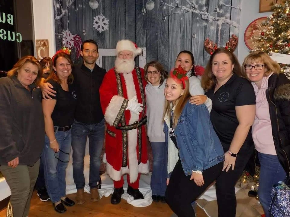 Holiday Stroll 