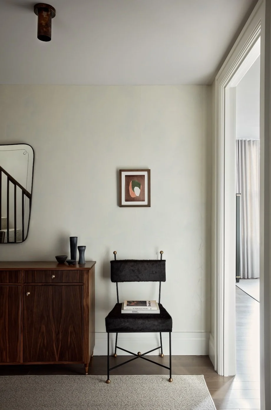 Foyer 1.jpg
