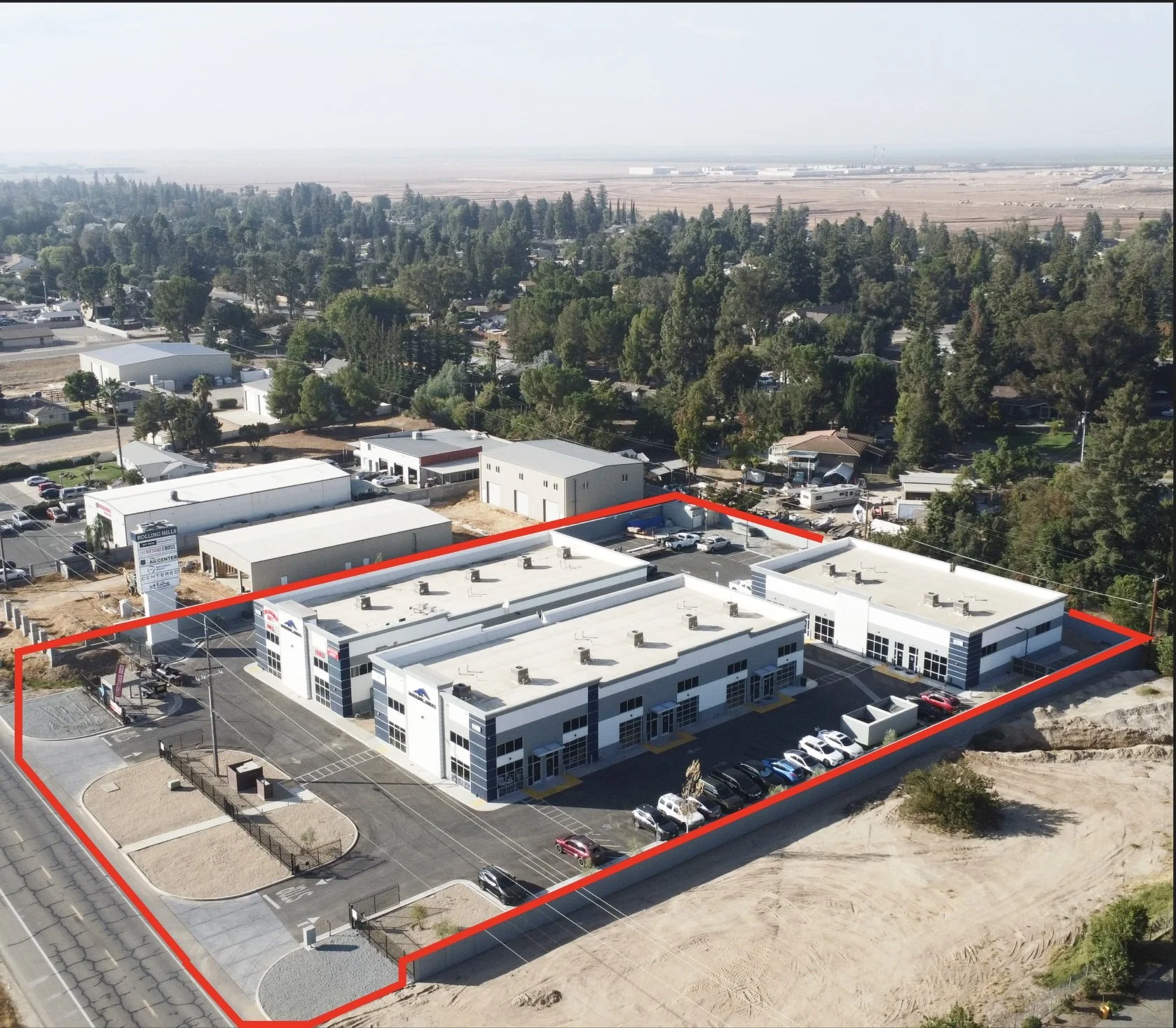 ROLLING HILLS BUSINESS PARK I CA-41 Madera, CA 93636