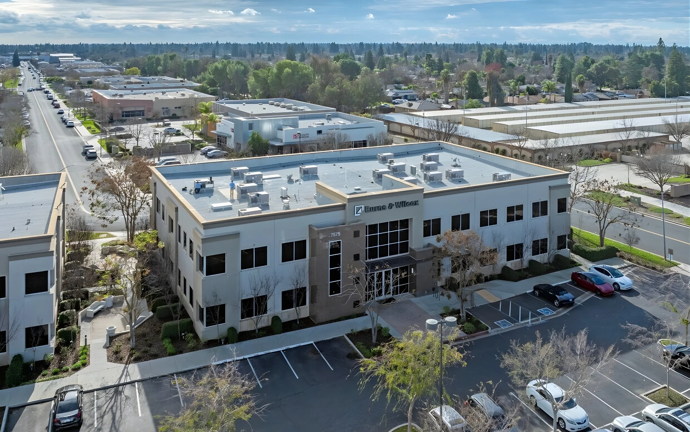 7575 North Palm Avenue. Fresno, CA 93711