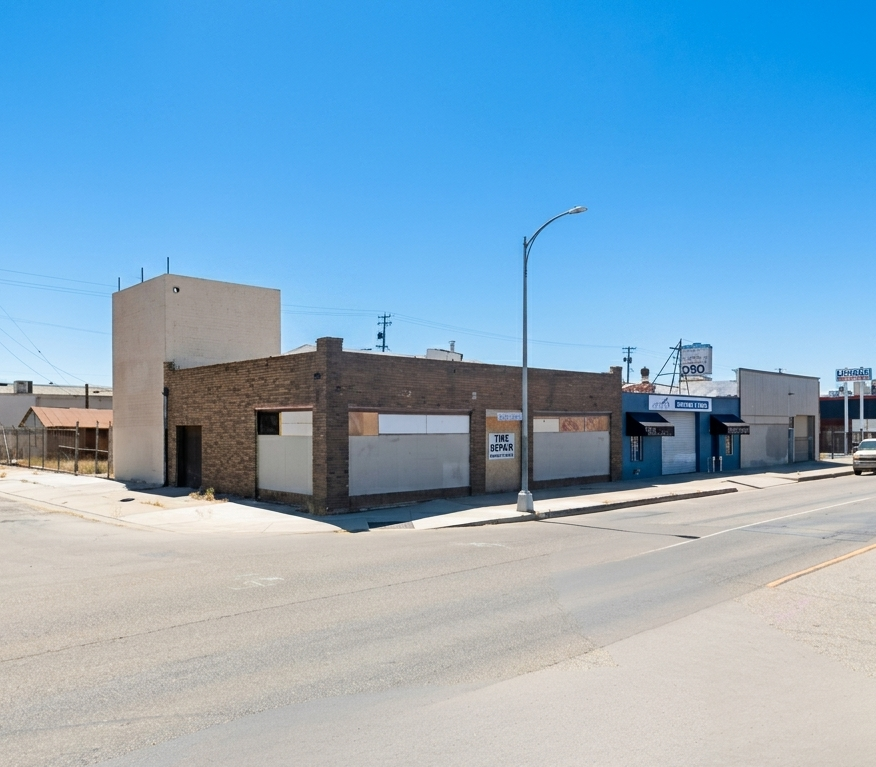 401 Broadway St. Fresno, CA 93721