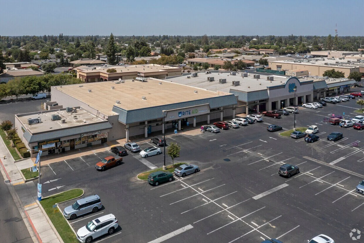2727 S Mooney Blvd. Visalia, CA 93277