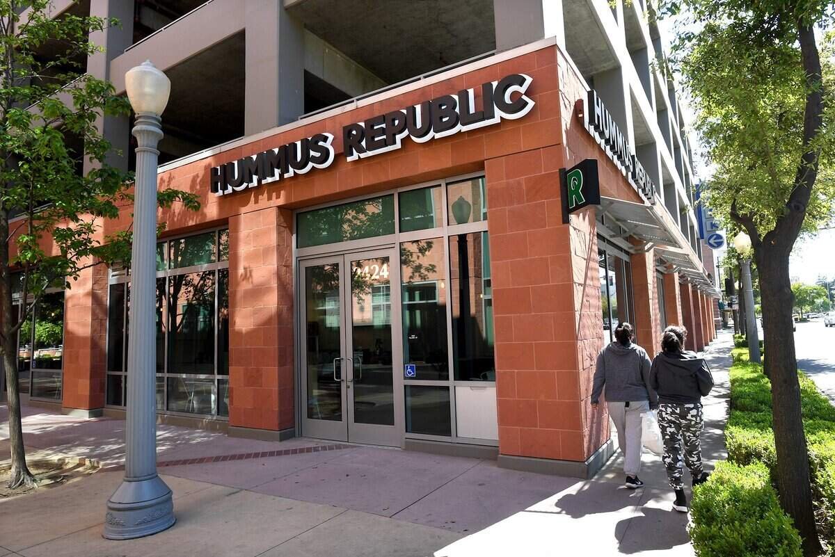 Hummus Republic.jpeg