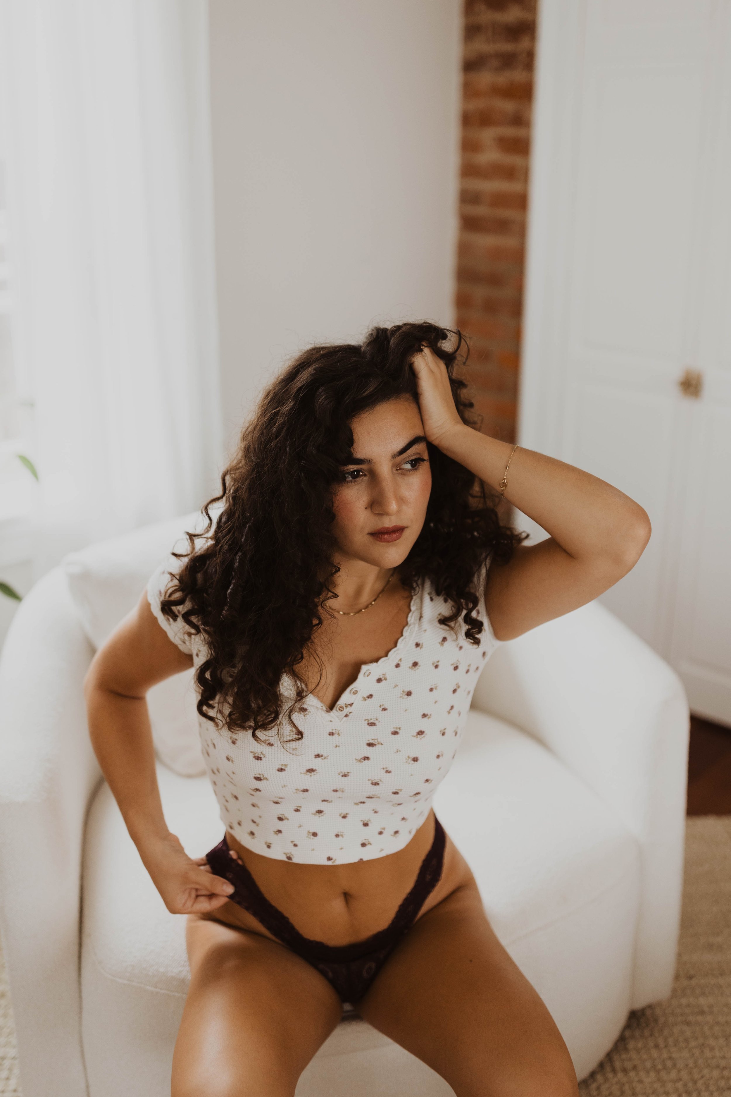 A Boudoir Session at Petit Social Studio in Delaware City, DE