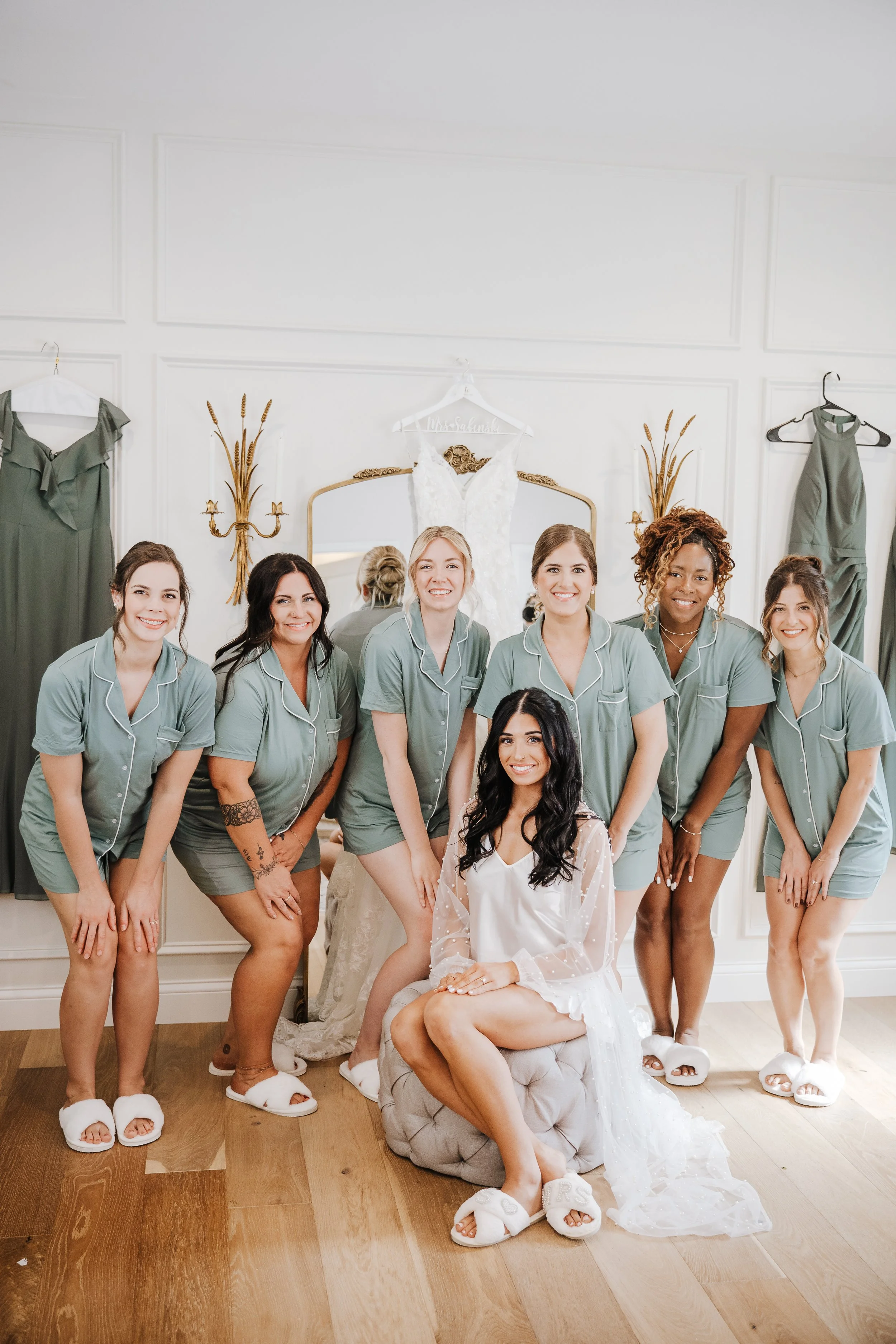 GIRLS GETTING READY-24.jpg