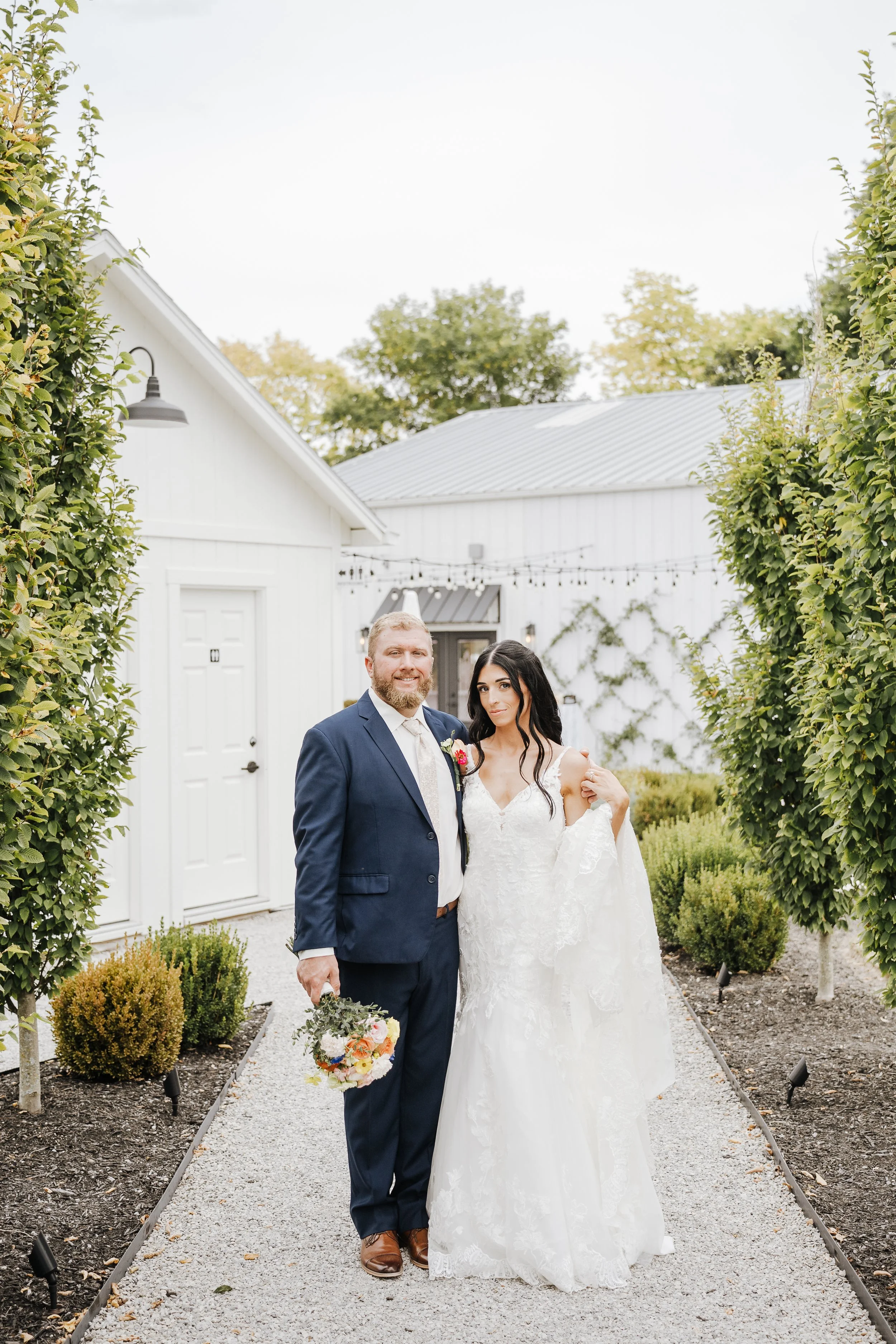 BRIDE + GROOM PORTRAITS-108.jpg