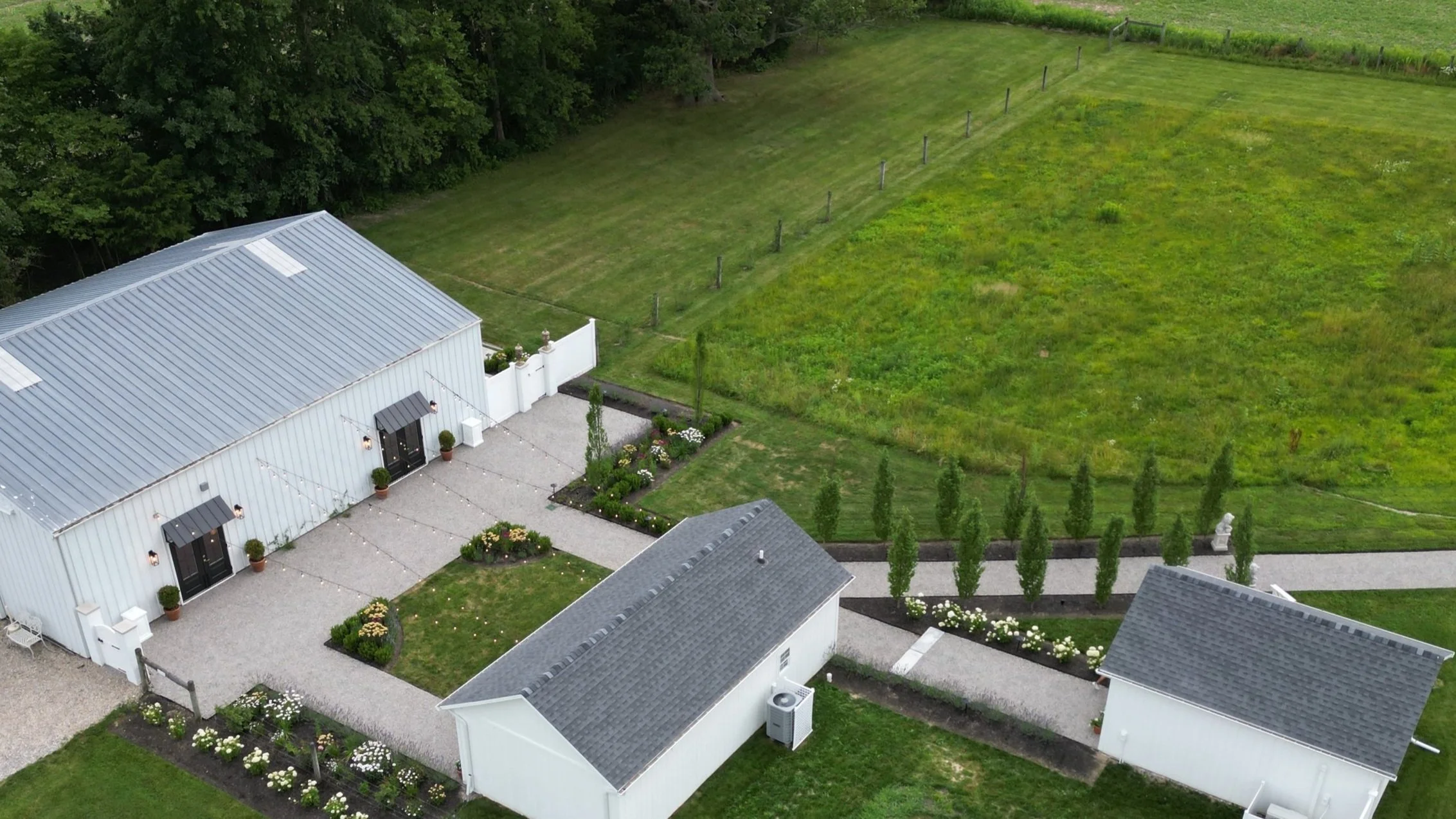 Aerial view of Aspen & Alston wedding venue grounds near Columbus, Ohio