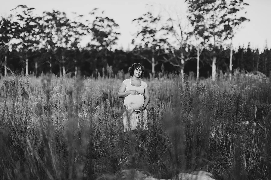 Lakeside Maternity Session with Kelly and Karl