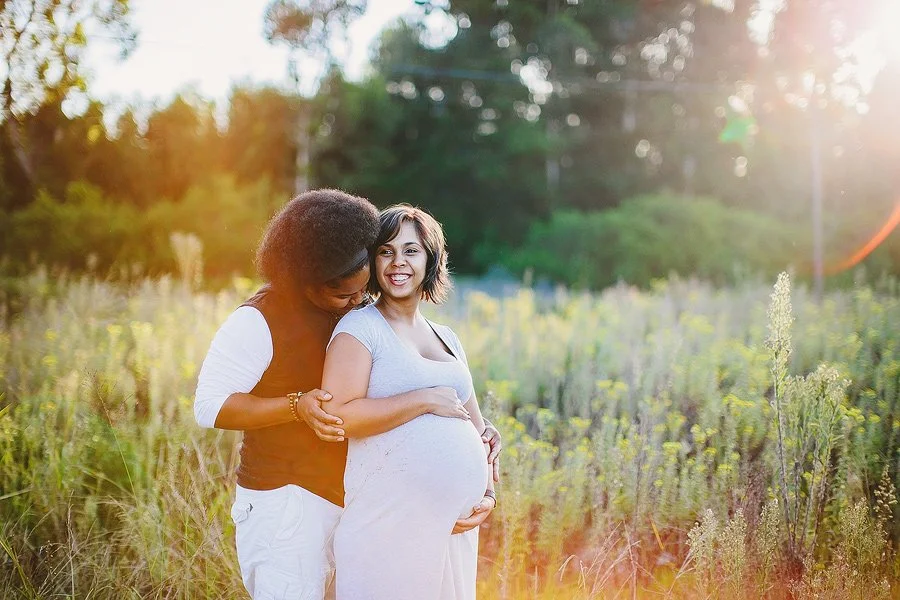 Lakeside Maternity Session with Kelly and Karl