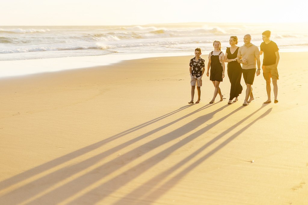 06_Danabaai-family-beach-photoshoot-at-Sunset-with-the-Vercueil-Family.jpg