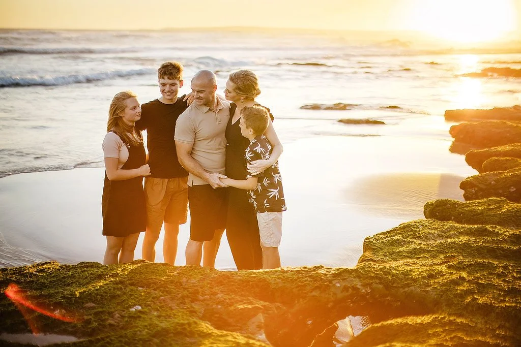 08_Danabaai-family-beach-photoshoot-at-Sunset-with-the-Vercueil-Family.jpg