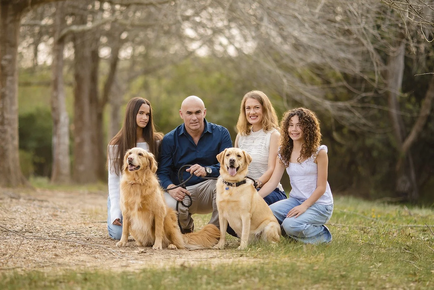 002_Family-Portrait-photo-shoot-in-George-with-the-Stewart-family.jpg