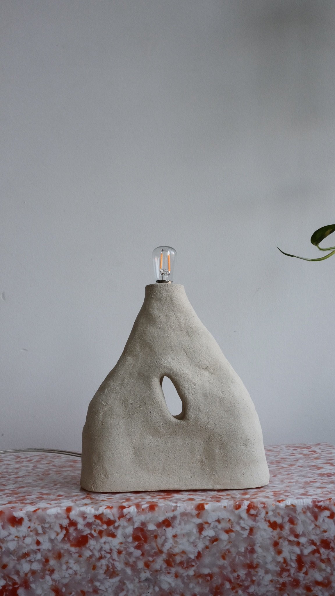 'yang' table lamp