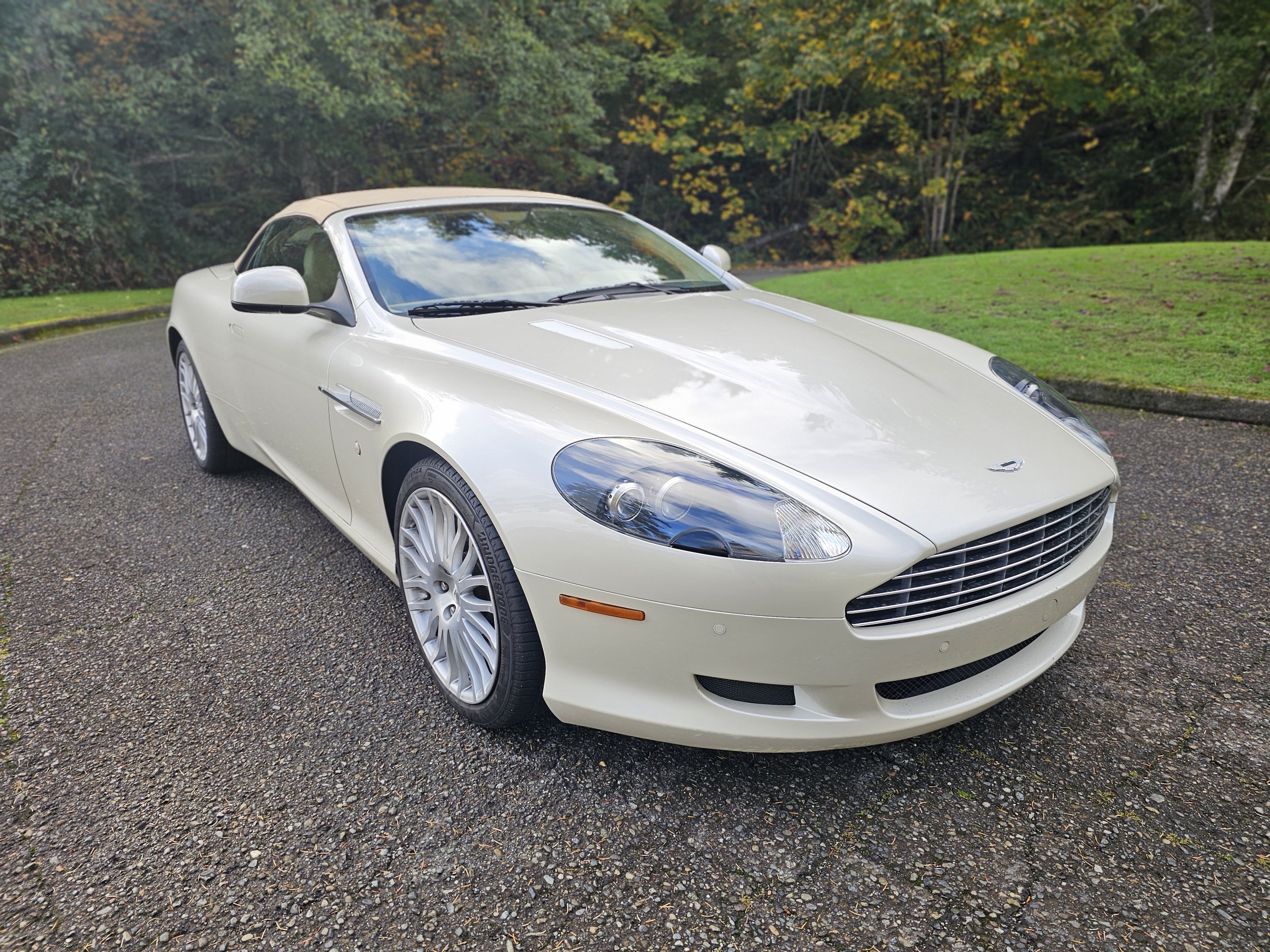 2010 Aston Martin DB9 Convertible