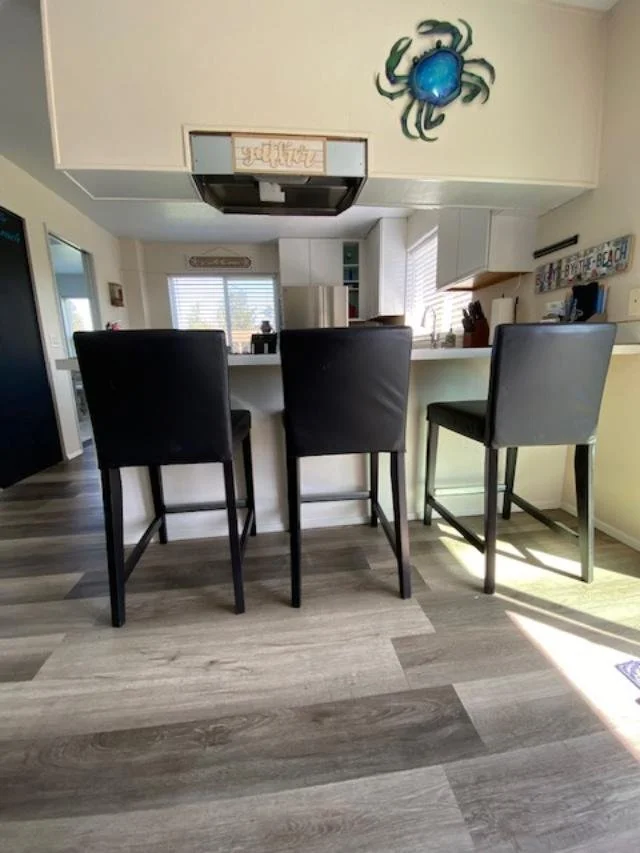 bar stools.jpeg