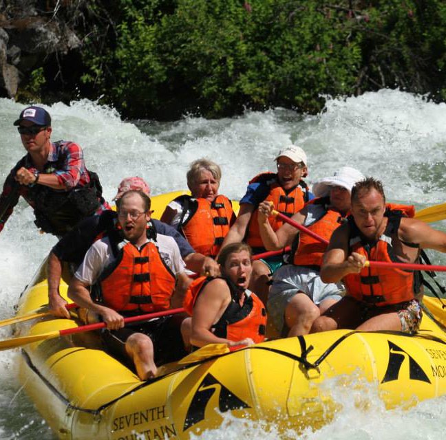 oregon_rafting.jpg