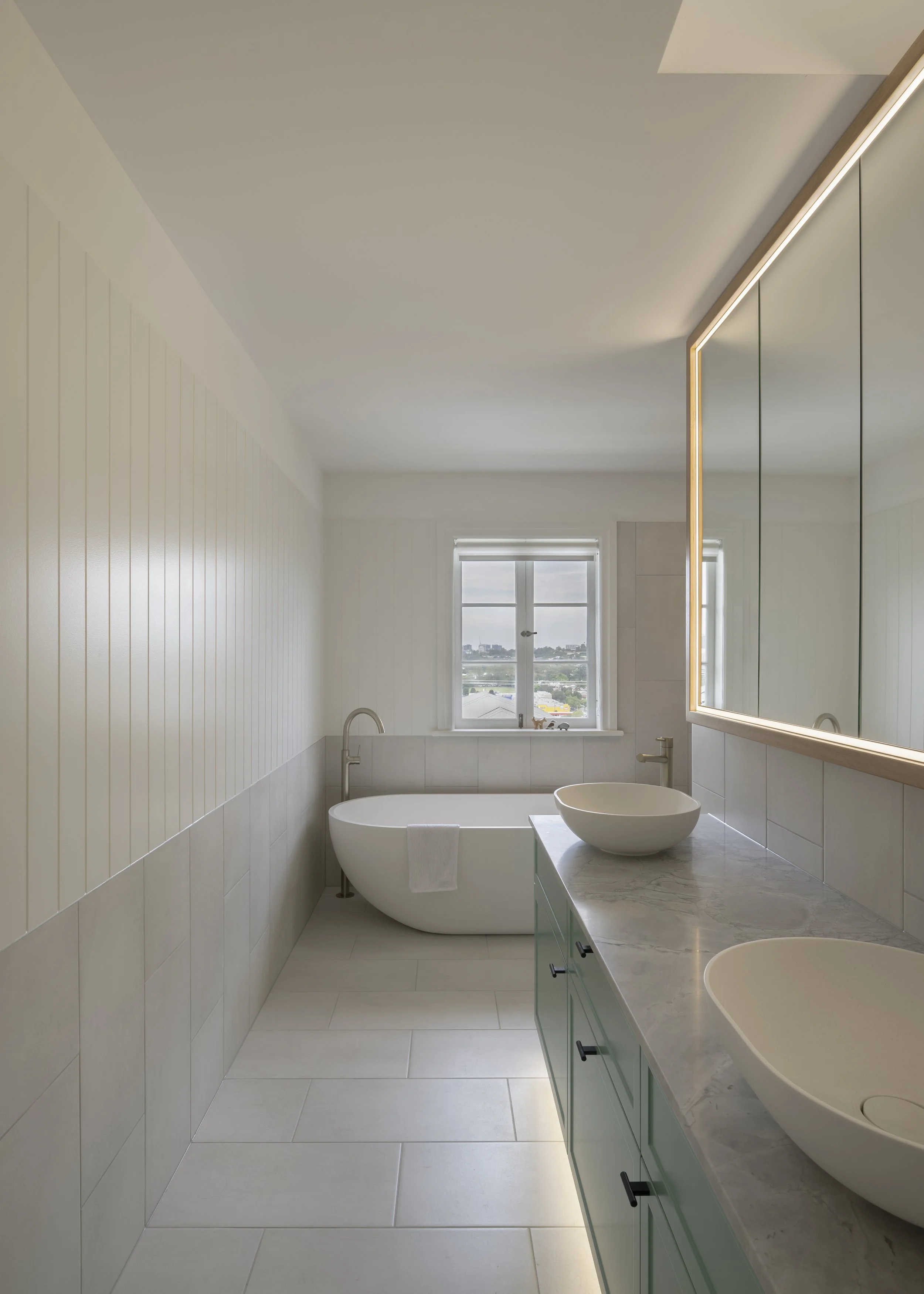 Brisbane architect, heritage home architecture, family home design, modern architecture, residential architect, architectural bathroom