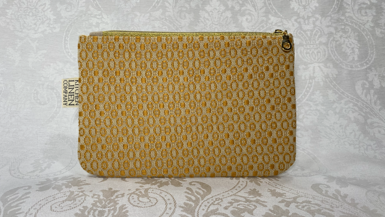 zipper-clutch-profile-104.png