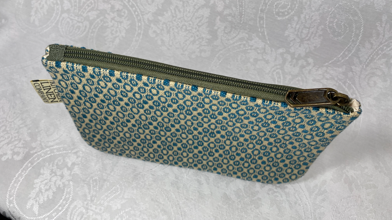 zipper-clutch-top-zipper-102.png