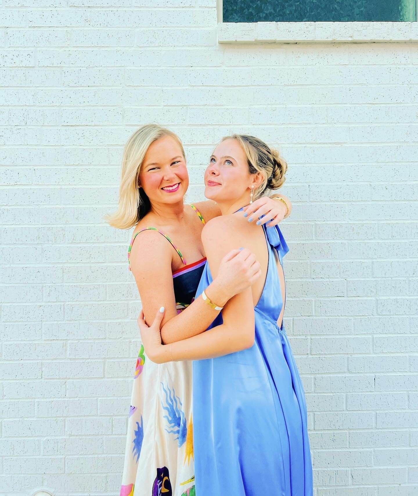 Happy Think Theta Thursday🐆 Hear from seniors Grace &amp; Sarah on what Theta means to them!!💛 

&ldquo;Without Thinking Theta, I would have missed out on finding my sister, roommate, best friend, travel partner and go to person. Sarah and I met on