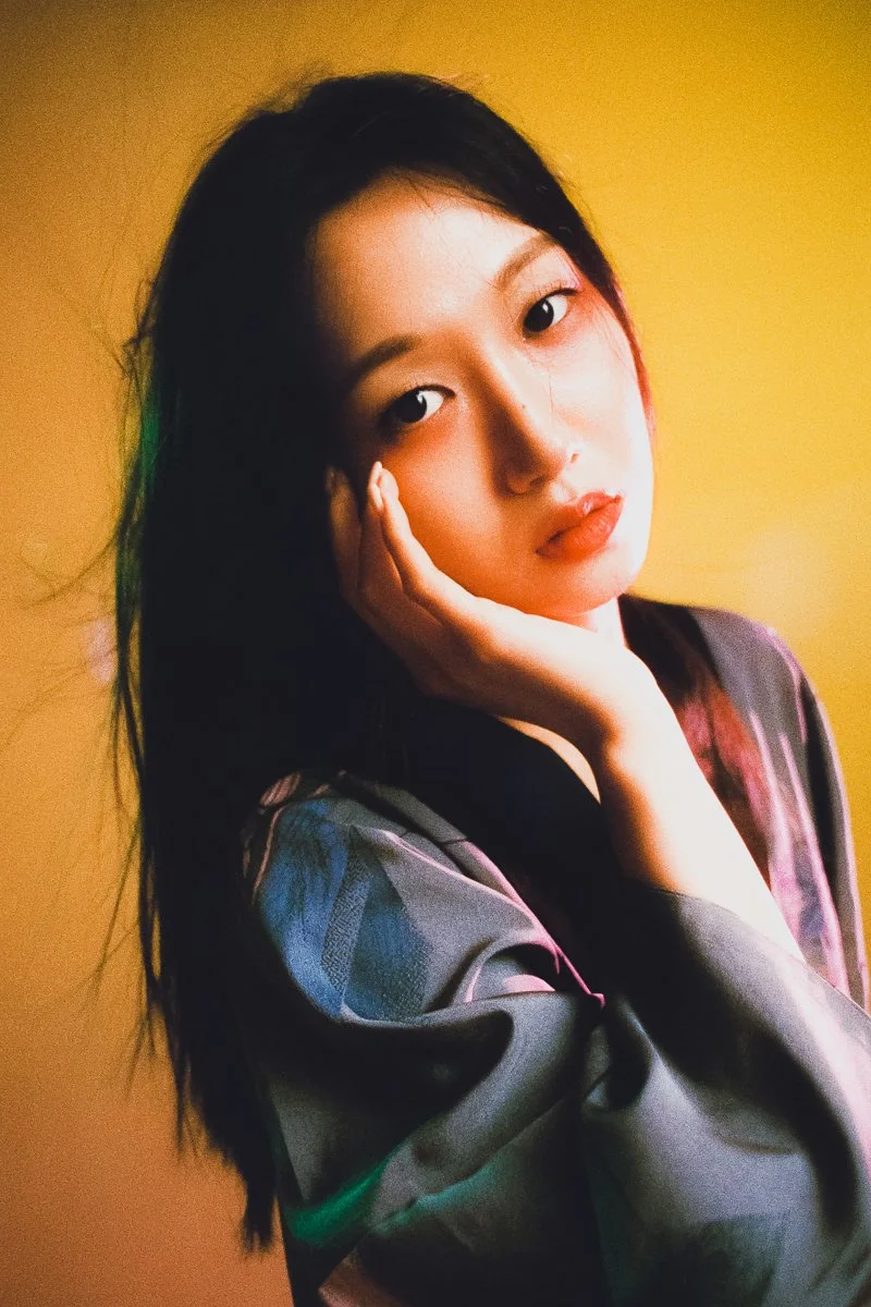 Artistic_portrait_MotionBlur_Studio_Seoul_NikonFE2_HarmanPhoenix_-3.jpg