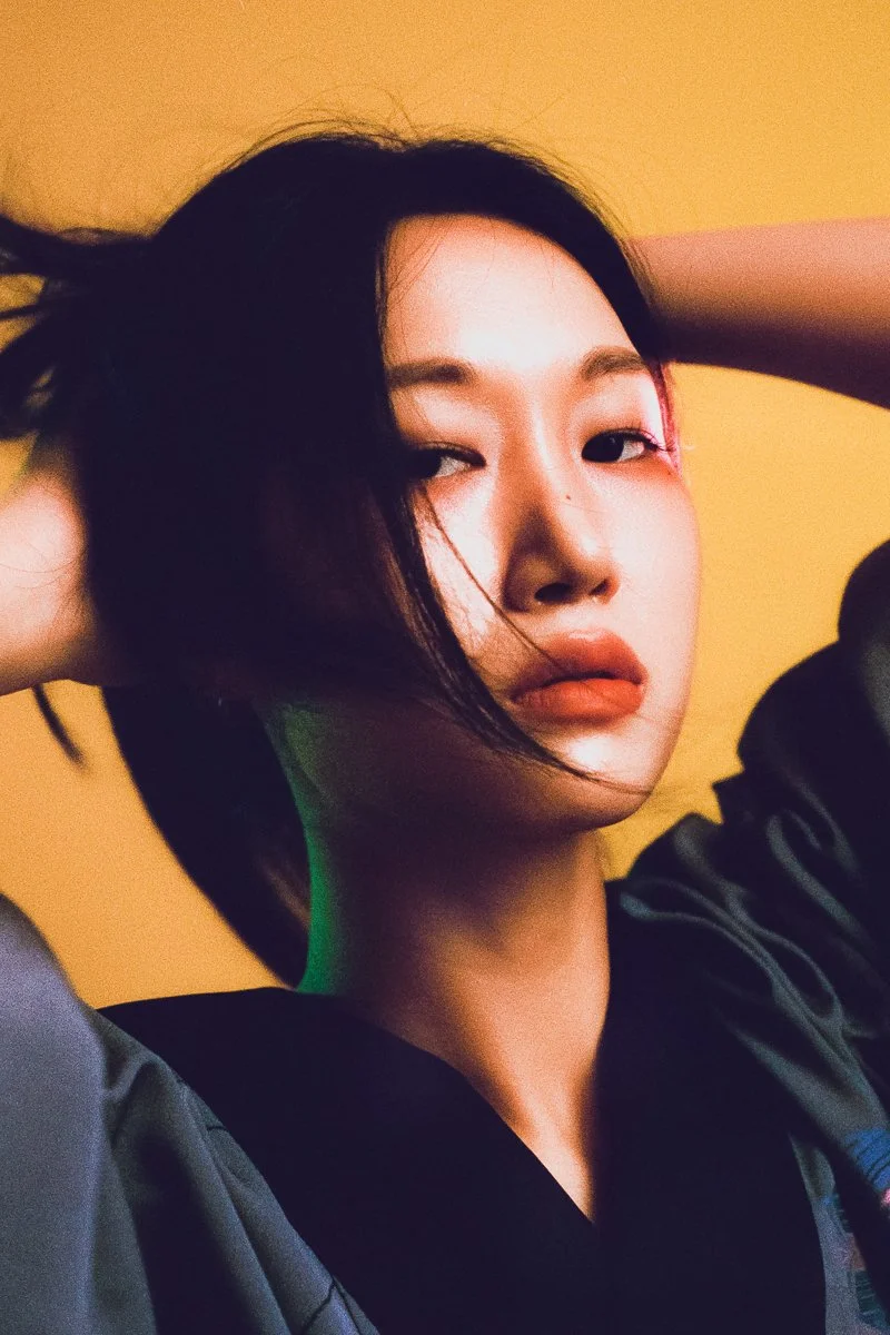 Artistic_portrait_MotionBlur_Studio_Seoul_NikonFE2_HarmanPhoenix_-6.jpg