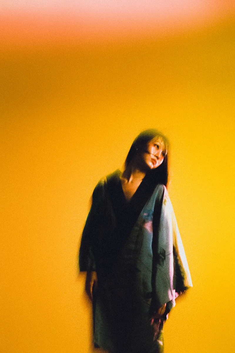 Artistic_portrait_MotionBlur_Studio_Seoul_NikonFE2_HarmanPhoenix_-10.jpg