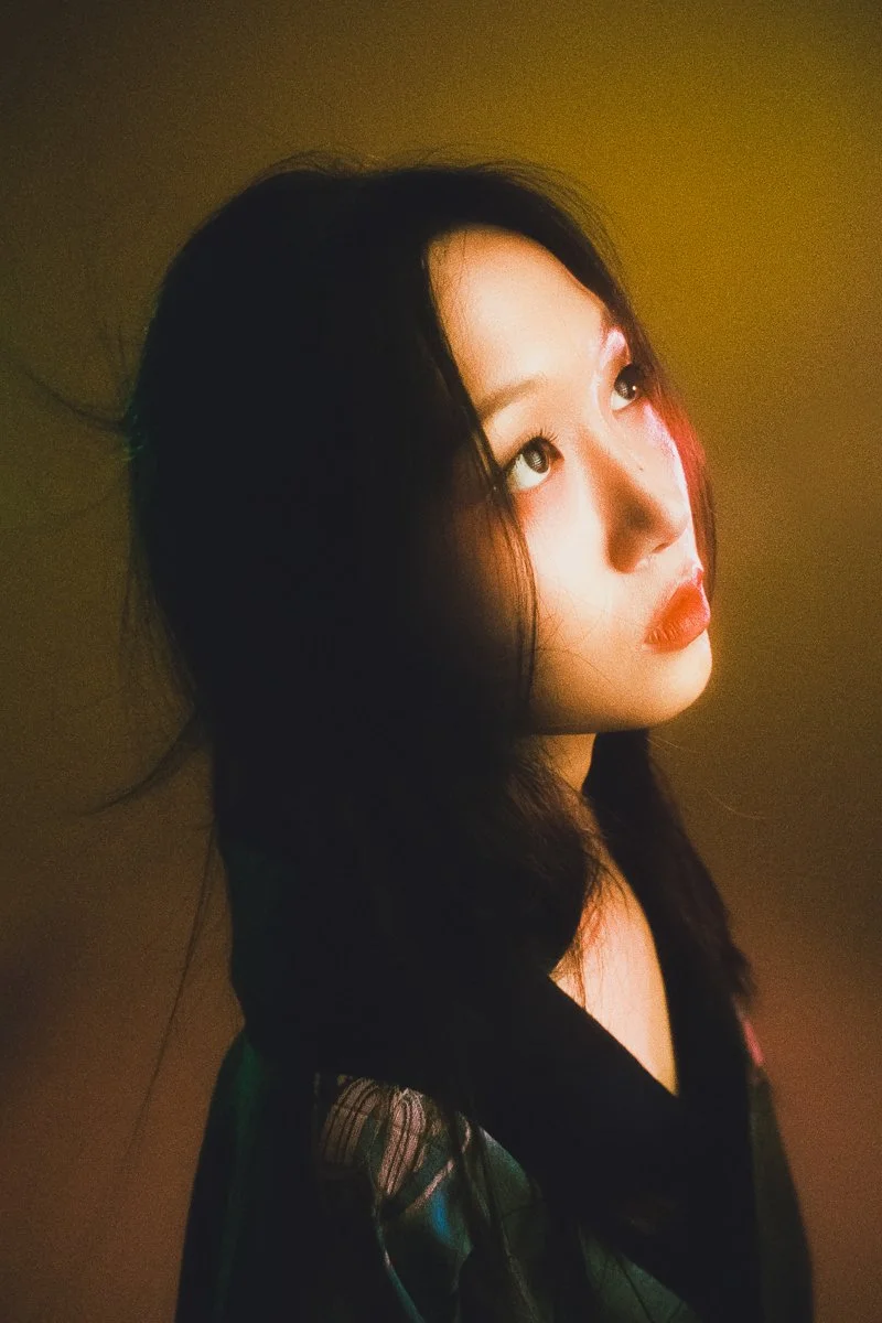 Artistic_portrait_MotionBlur_Studio_Seoul_NikonFE2_HarmanPhoenix_-13.jpg